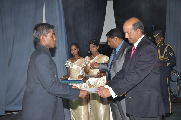 Sri Lanka Air Force English Day 2010