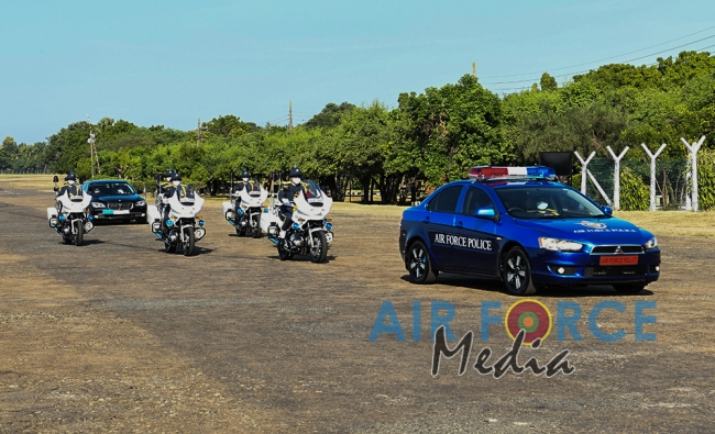 SLAF Utilize Female AF Police Ceremonial Riders for the First Time