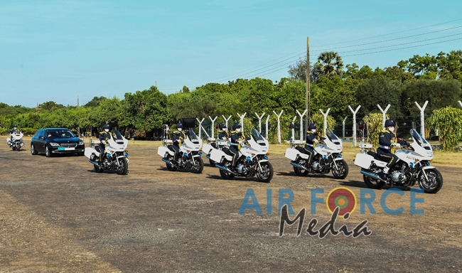 SLAF Utilize Female AF Police Ceremonial Riders for the First Time
