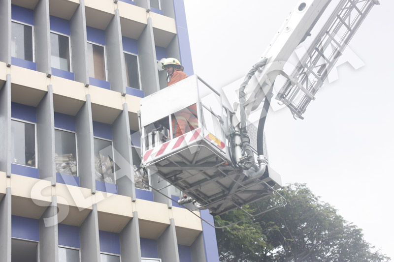 SLAF FIRE FIGHTගුවන් හමුදා ගිණි නිවීමේ ඒකකය ගිණි නිවීමේ පුහුණු සරඹයක් සාර්ථකව නිමකරයි SLAF FIRE FIGHTගුවන් හමුදා ගිණි නිවීමේ ඒකකය ගිණි නිවීමේ පුහුණු සරඹයක් සාර්ථකව නිමකරයි