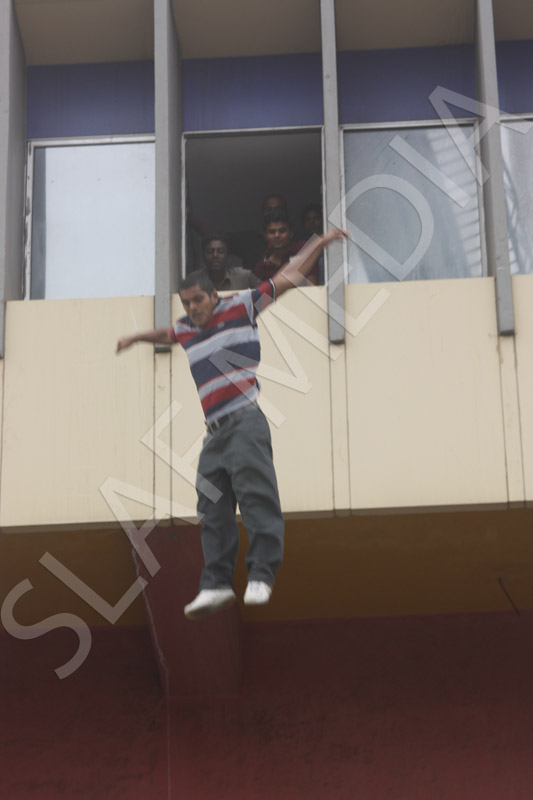 SLAF FIRE FIGHTගුවන් හමුදා ගිණි නිවීමේ ඒකකය ගිණි නිවීමේ පුහුණු සරඹයක් සාර්ථකව නිමකරයි SLAF FIRE FIGHTගුවන් හමුදා ගිණි නිවීමේ ඒකකය ගිණි නිවීමේ පුහුණු සරඹයක් සාර්ථකව නිමකරයි
