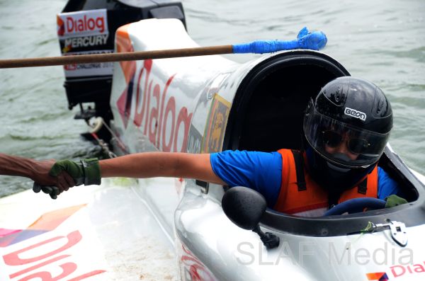 SRI LANKA AIR FORCE TAKES TO ‘SPEED’ ON THE WATER