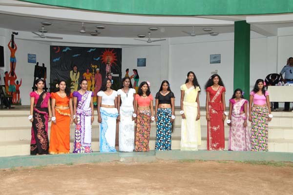 SLAF Station Colombo ‘Bak Maha Ulela’ 2010 SLAF Station Colombo ‘Bak Maha Ulela’ 2010