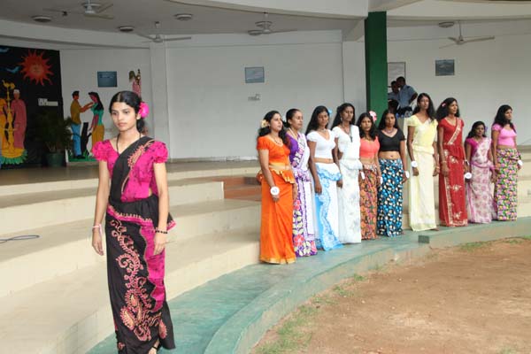 SLAF Station Colombo ‘Bak Maha Ulela’ 2010 SLAF Station Colombo ‘Bak Maha Ulela’ 2010