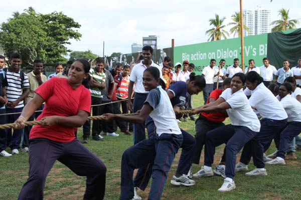 SLAF Station Colombo ‘Bak Maha Ulela’ 2010 SLAF Station Colombo ‘Bak Maha Ulela’ 2010