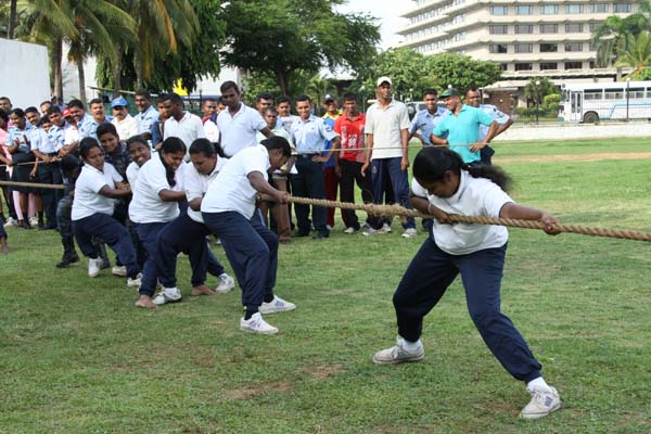 SLAF Station Colombo ‘Bak Maha Ulela’ 2010 SLAF Station Colombo ‘Bak Maha Ulela’ 2010