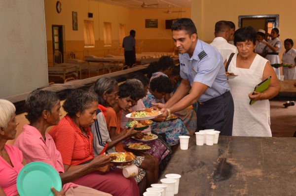 Taking the time to Care: SLAF Seva Vanitha Visits Mulleriyawa