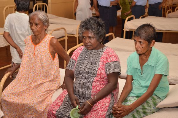 Taking the time to Care: SLAF Seva Vanitha Visits Mulleriyawa
