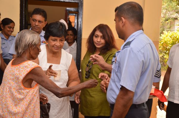 Taking the time to Care: SLAF Seva Vanitha Visits Mulleriyawa