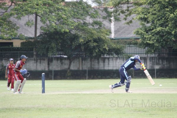 Unbeaten Airwomen Became The Premier League Champions 2011