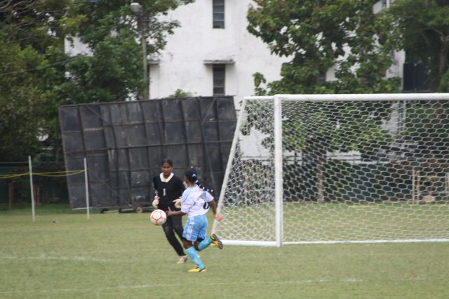 SLAF_Womens_Football Debut Performance