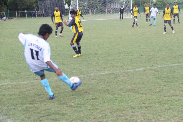 SLAF_Womens_Football Debut Performance