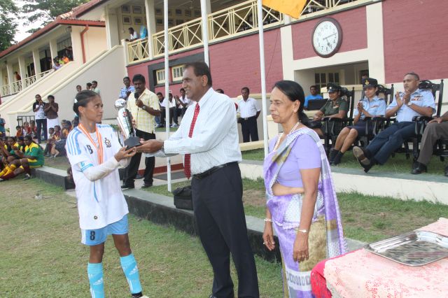 SLAF_Womens_Football Debut Performance