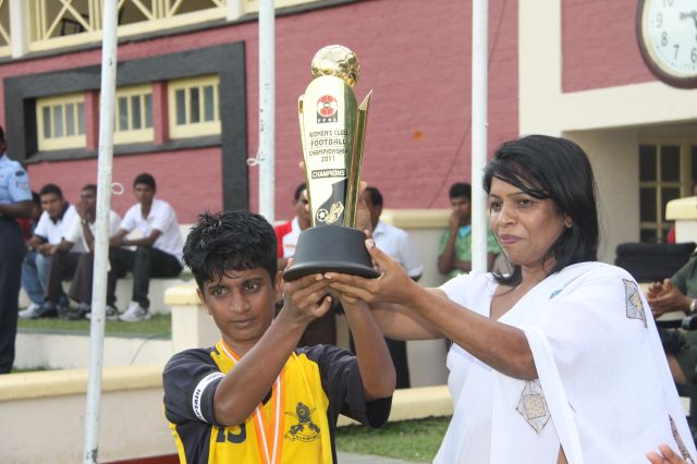 SLAF_Womens_Football Debut Performance