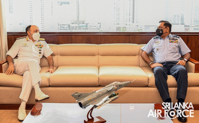 THE FLAG OFFICER COMMANDER - IN - CHIEF, SOUTHERN NAVAL COMMAND OF INDIAN NAVY CALLS ON THE COMMANDER OF THE SRI LANKA AIR FORC