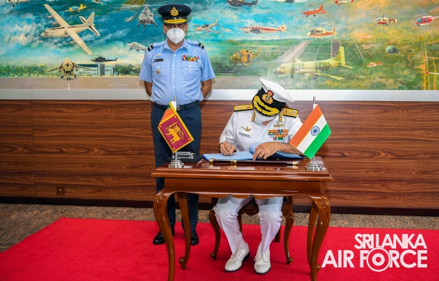 THE FLAG OFFICER COMMANDER - IN - CHIEF, SOUTHERN NAVAL COMMAND OF INDIAN NAVY CALLS ON THE COMMANDER OF THE SRI LANKA AIR FORC