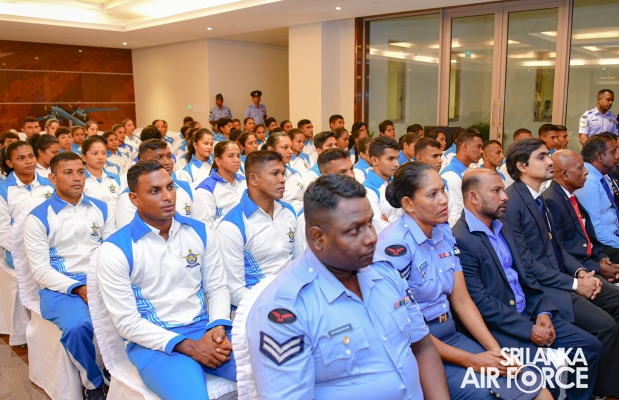 OUTSTANDING
SPORTS ACHIEVERS FELICITATED BY THE COMMANDER