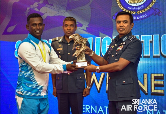 OUTSTANDING
SPORTS ACHIEVERS FELICITATED BY THE COMMANDER