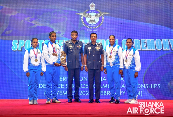 OUTSTANDING
SPORTS ACHIEVERS FELICITATED BY THE COMMANDER