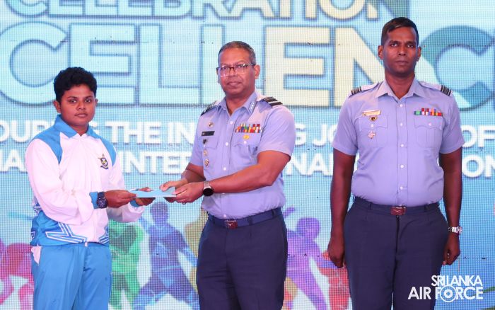 OUTSTANDING SPORTS ACHIEVERS FELICITATED BY THE AIR CHIEF