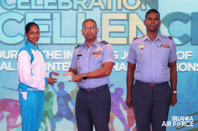 OUTSTANDING SPORTS ACHIEVERS FELICITATED BY THE AIR CHIEF