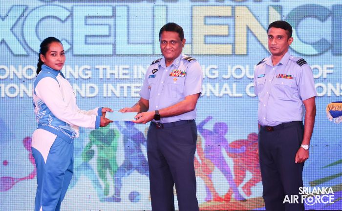 OUTSTANDING SPORTS ACHIEVERS FELICITATED BY THE AIR CHIEF