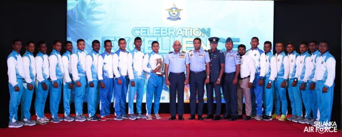 OUTSTANDING SPORTS ACHIEVERS FELICITATED BY THE AIR CHIEF