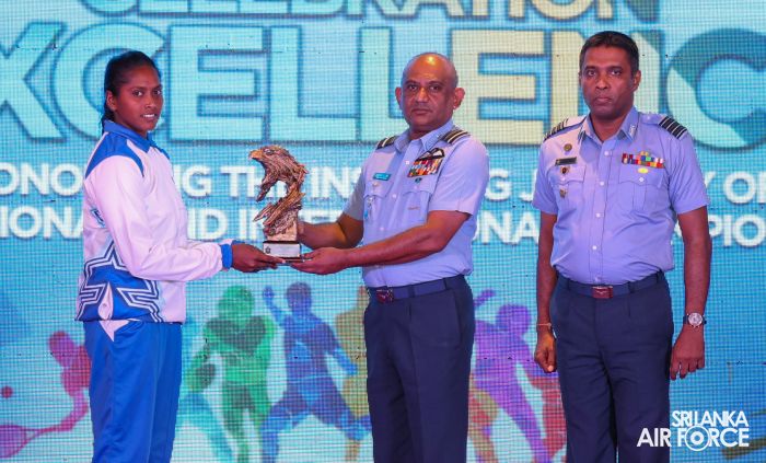 OUTSTANDING SPORTS ACHIEVERS FELICITATED BY THE AIR CHIEF