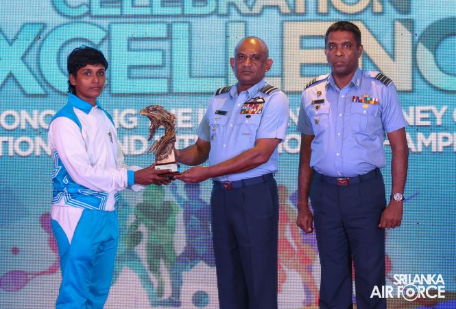 OUTSTANDING SPORTS ACHIEVERS FELICITATED BY THE AIR CHIEF