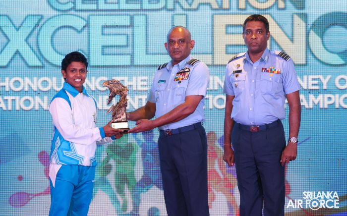 OUTSTANDING SPORTS ACHIEVERS FELICITATED BY THE AIR CHIEF