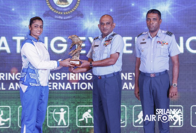 OUTSTANDING SPORTS ACHIEVERS FELICITATED BY THE AIR CHIEF