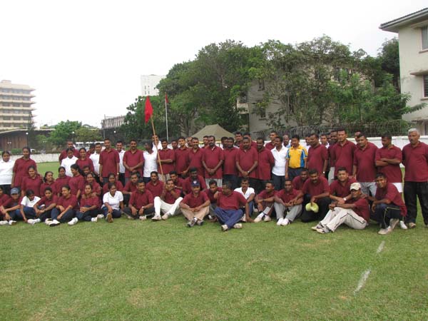 ශ්රි ලංකා ගුවන් හමුදව කොළඹ බළලත් නිළධාරි සහ සැරයන් නිවස්නයේ නිවාසන්තර ක්රිඩා උළෙල 2009 ශ්රි ලංකා ගුවන් හමුදව කොළඹ බළලත් නිළධාරි සහ සැරයන් නිවස්නයේ නිවාසන්තර ක්රිඩා උළෙල 2009