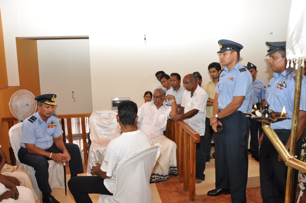 Monath Perera posthumously promoted to Squadron Leader
