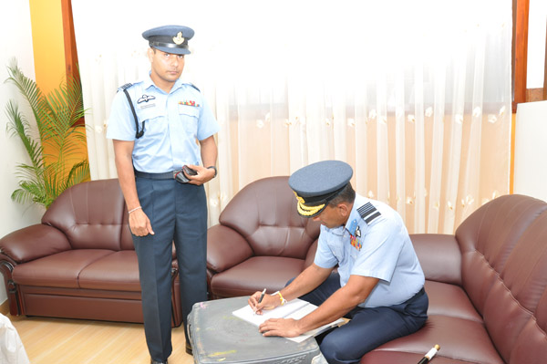 Monath Perera posthumously promoted to Squadron Leader