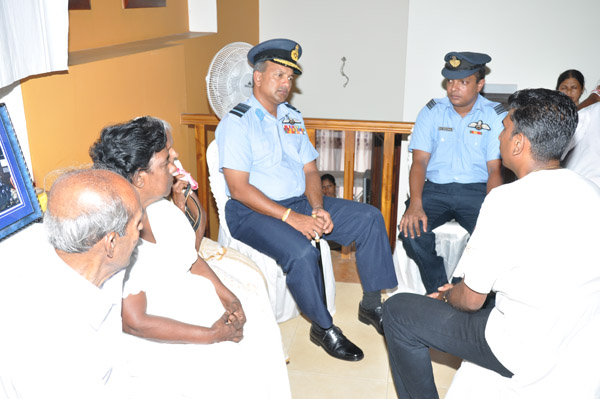 Monath Perera posthumously promoted to Squadron Leader