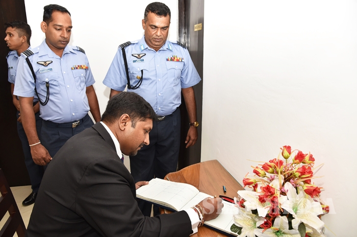 State Minister of Defence Visits SLAF Station Katukurunda