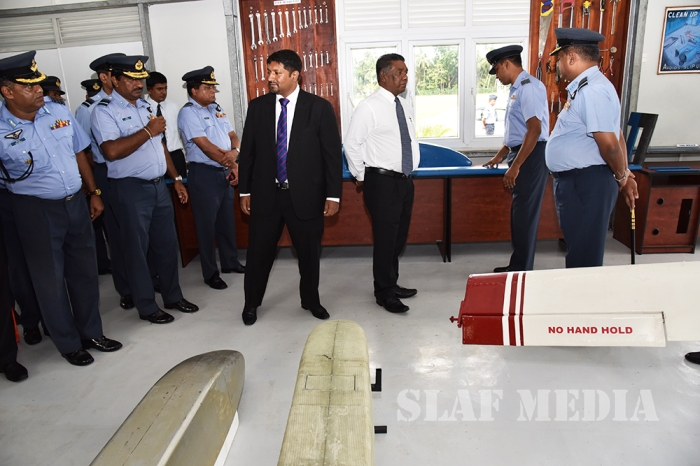 State Minister of Defence Visits SLAF Station Katukurunda