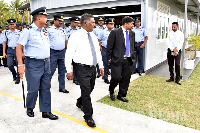 State Minister of Defence Visits SLAF Station Katukurunda