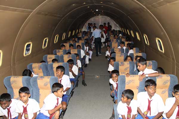 Students from Mannar Visit SLAF Museum