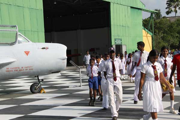 Students from Mannar Visit SLAF Museum