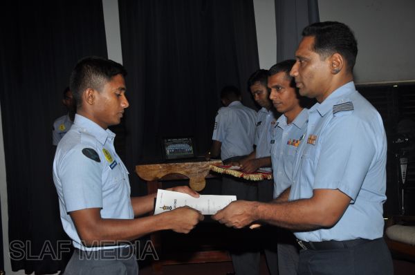 Closing Address Ceremony Of No.149 Airmen & No.23 Airwomen Intakes Supply Basic Trade Training Course