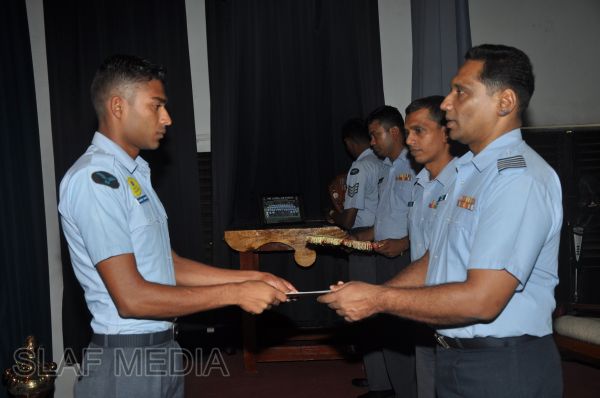 Closing Address Ceremony Of No.149 Airmen & No.23 Airwomen Intakes Supply Basic Trade Training Course