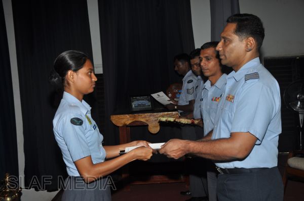 Closing Address Ceremony Of No.149 Airmen & No.23 Airwomen Intakes Supply Basic Trade Training Course