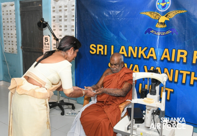 SLAF SEVA VANITHA UNIT ORGANIZES EYE CLINIC AT NAMAL POKUNA TEMPLE BENEFITING OVER 500 INDIVIDUALS