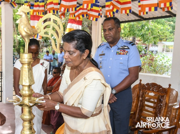 SLAF SEVA VANITHA UNIT ORGANIZES EYE CLINIC AT NAMAL POKUNA TEMPLE BENEFITING OVER 500 INDIVIDUALS