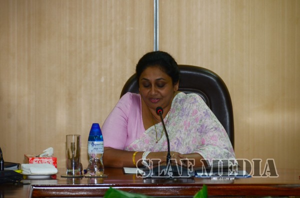 The Chairperson SLAF Seva Vanitha Unit Addresses the Seva Vanitha Officer I/Cs