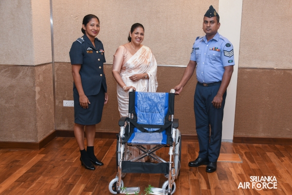 SLAF SEVA VANITHA UNIT DONATES MOBILITY AIDS TO SUPPORT SLAF PERSONNEL