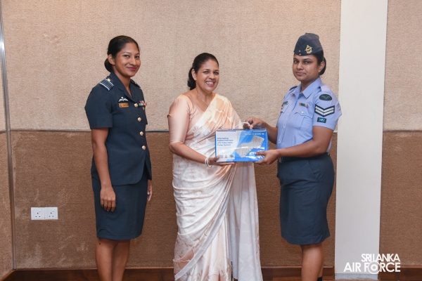 SLAF SEVA VANITHA UNIT DONATES MOBILITY AIDS TO SUPPORT SLAF PERSONNEL