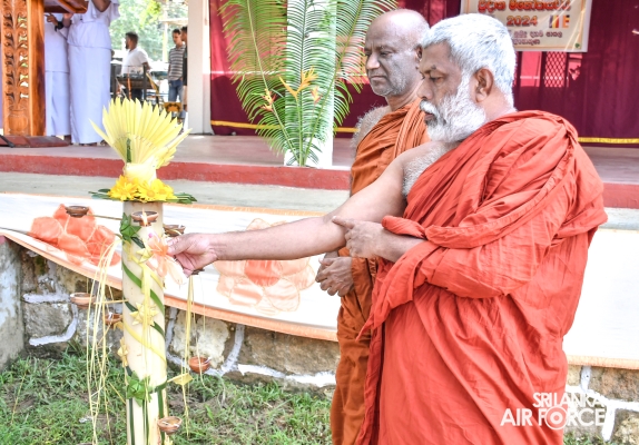 SLAF SEVA VANITHA UNIT SUPPORTS DESERVED STUDENTS OF SIRI SADAHAM PUBUDU DHAMMA SCHOOL IN DIMBULAGALA