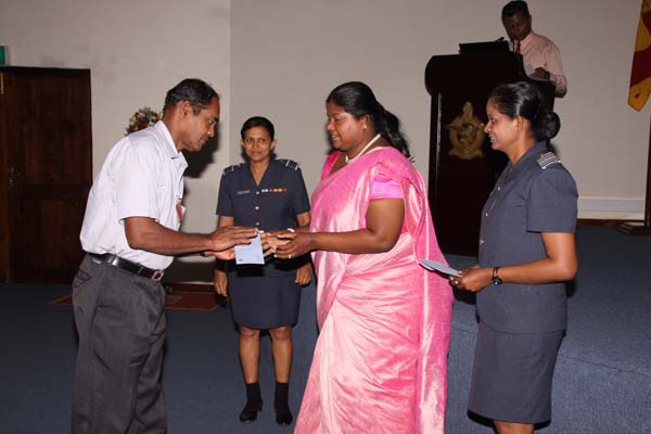 ගුවන් හමුදා සේවා වනිතා මහා සභා රැස්වීම සාර්ථකව පසුගියදා නිමවේ